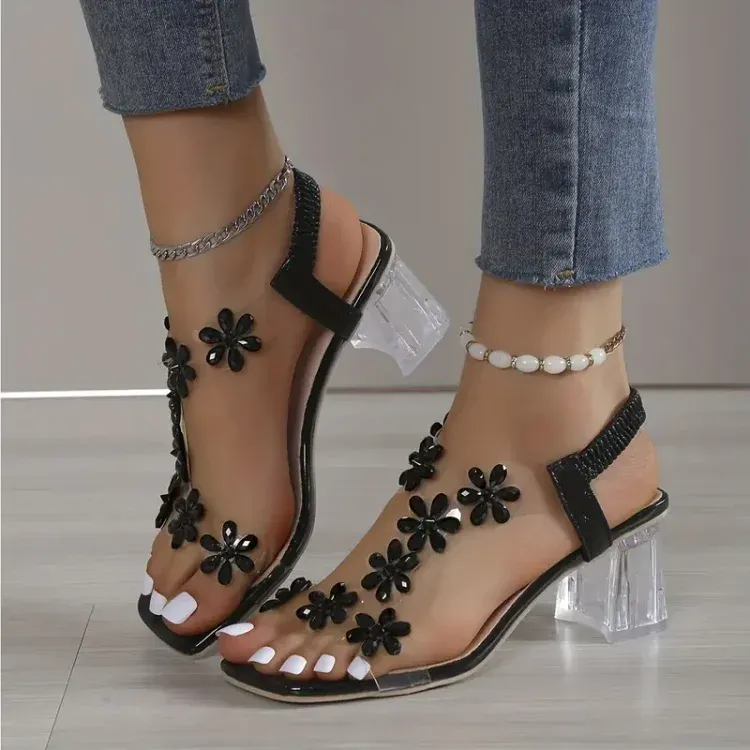 Orthopädischer Schuh mit Absatz – Seravelle