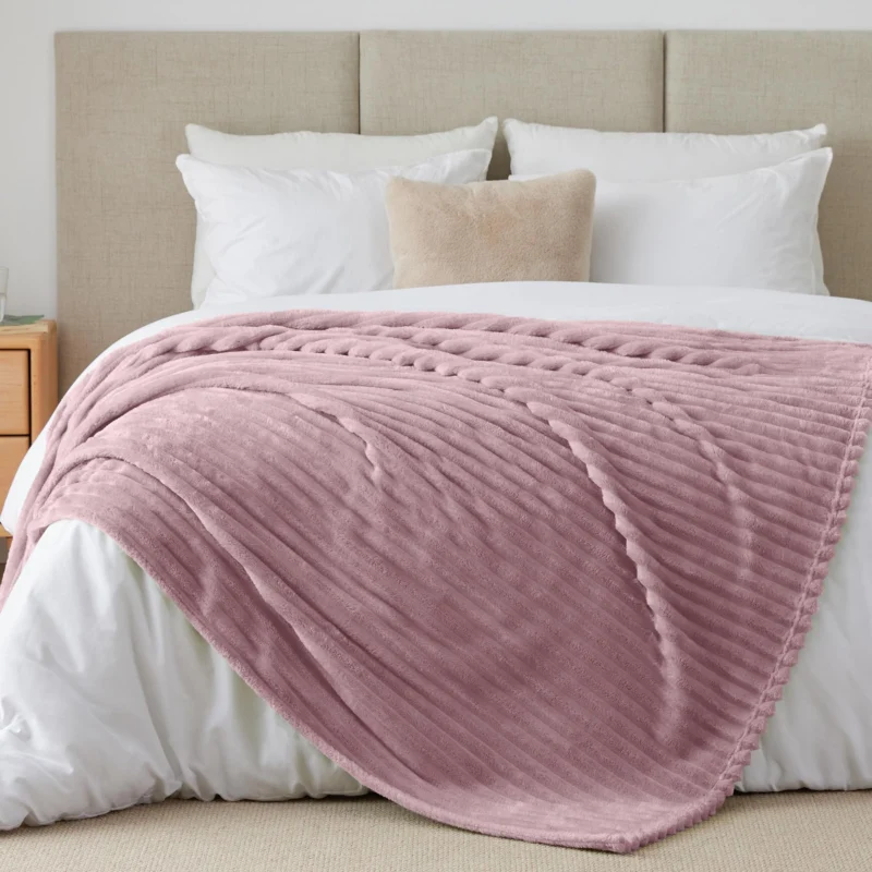 Cuddly Fluffy Blanket Large - Soft Blankets for Bed, Decorative Stripes Cord Blanket