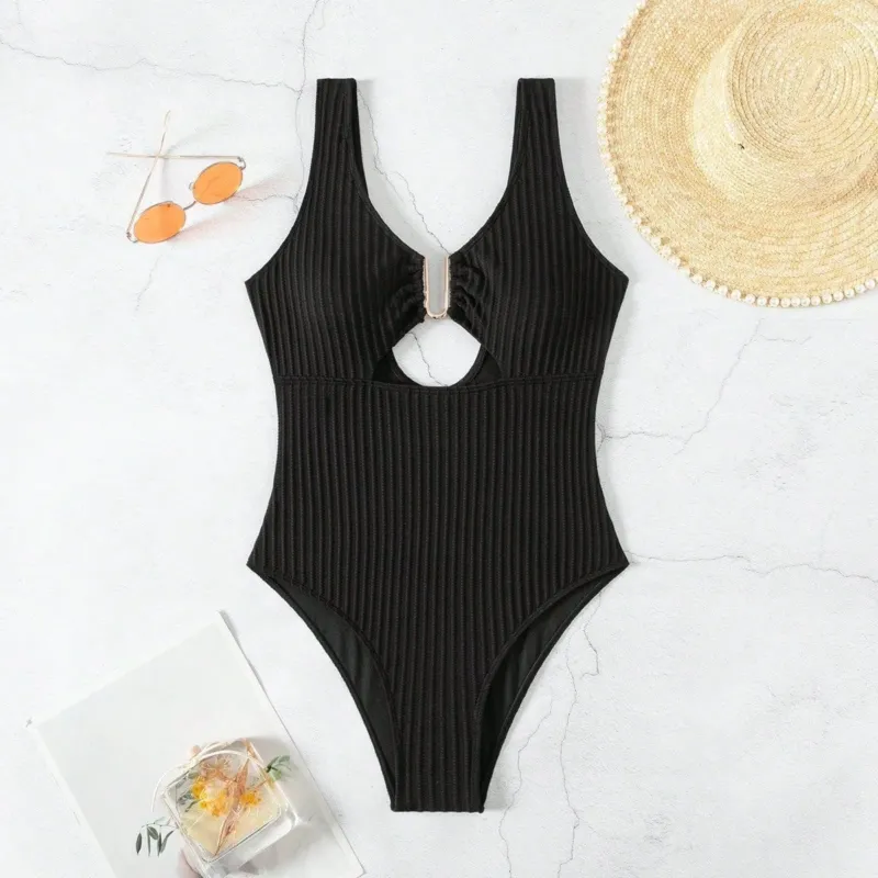 Damen Cut-Out Badeanzug mit elegantem Rippendesign – Maréssa