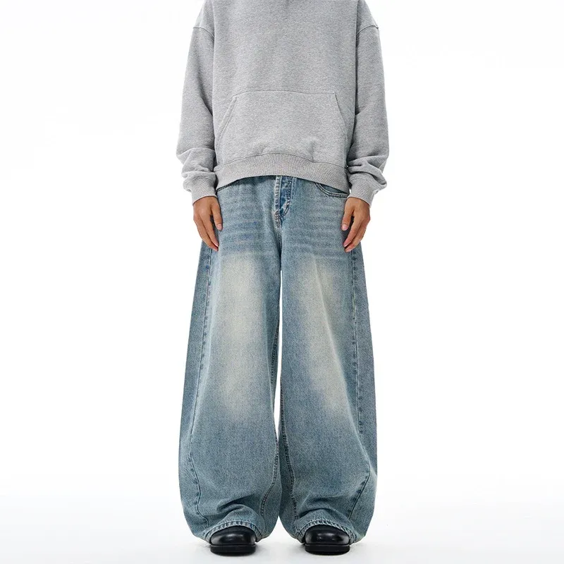 Herren Extralange Oversize-Denim-Jeans im Palazzoschnitt mit gerundetem Saum Echo Archiv